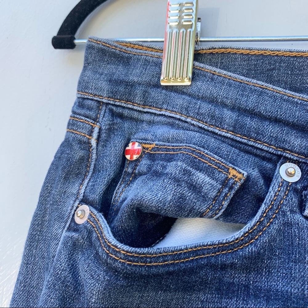 Hudson Blue Mid-rise Jeans | Size 27 - Picture 4 of 9